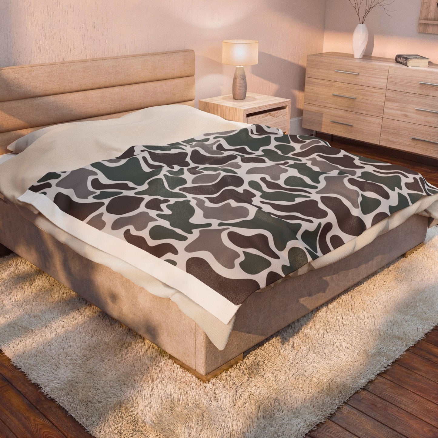 Camo Pattern Velveteen Plush Blanket