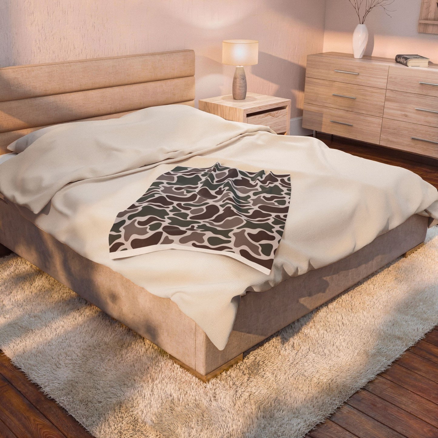 Camo Pattern Velveteen Plush Blanket
